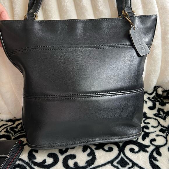 Vintage Coach Tribeca Bucket Bag 9098 w/ wallet - Picture 6 of 11